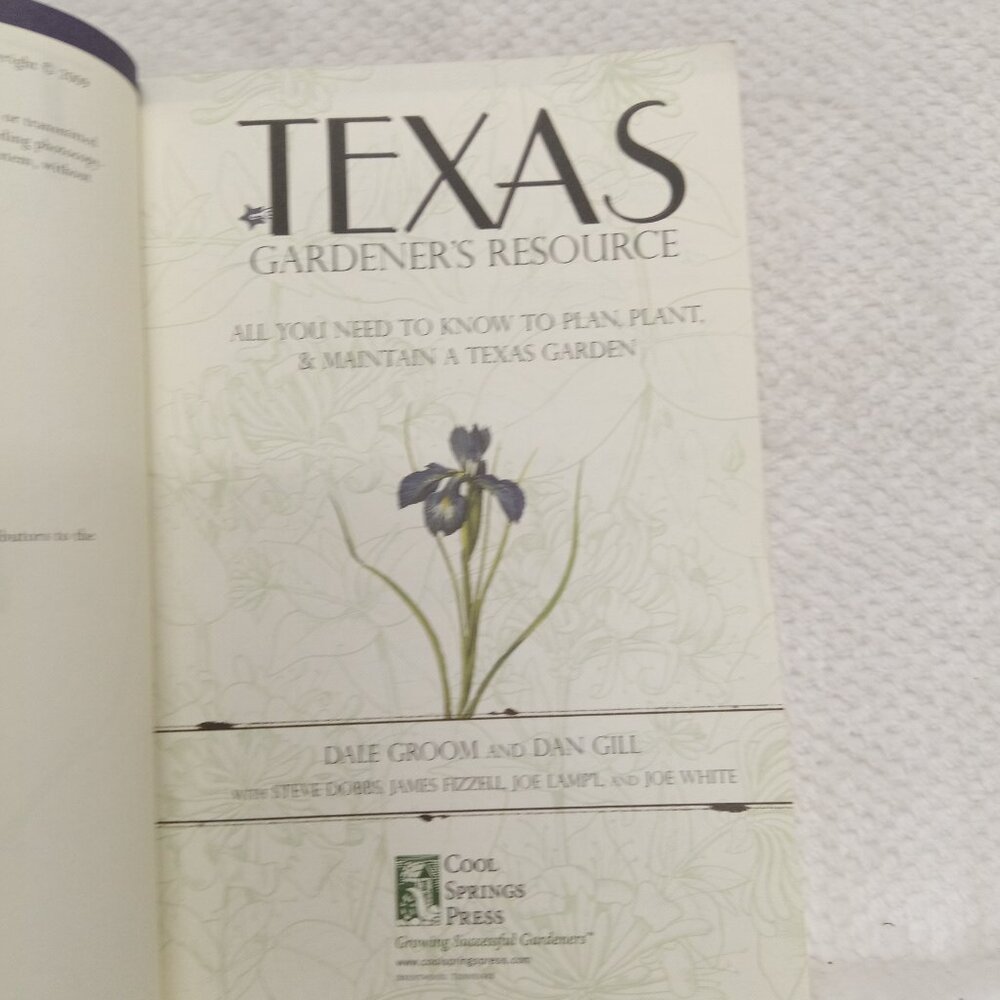 Texas Gardener's Resource By Dale Groom and Dan Gill Garden Book SKU A - Picture 4 of 6